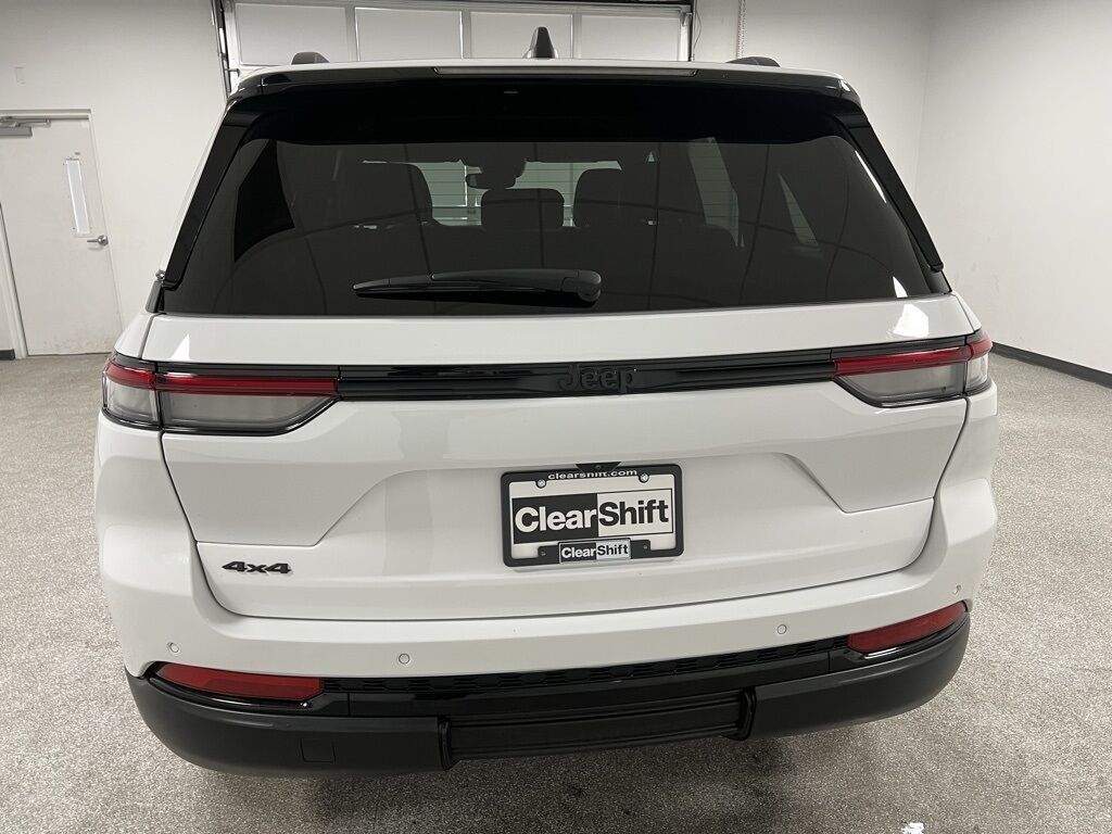 2024 Jeep Grand Cherokee Altitude Highlands Ranch CO