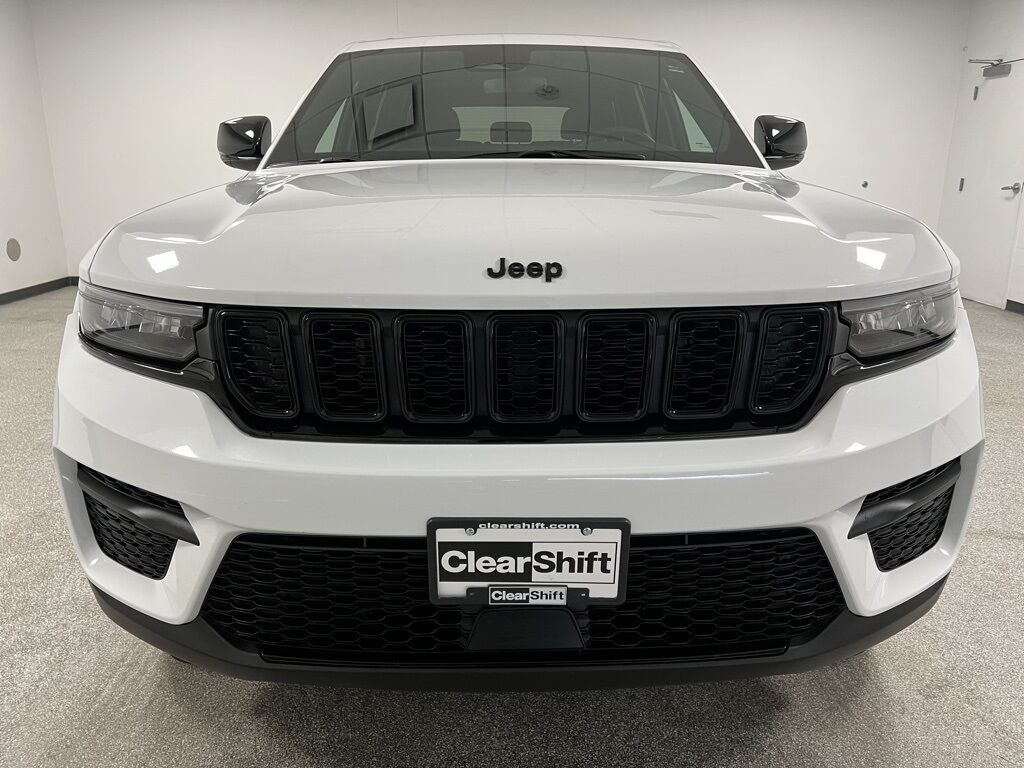 2024 Jeep Grand Cherokee Altitude Highlands Ranch CO