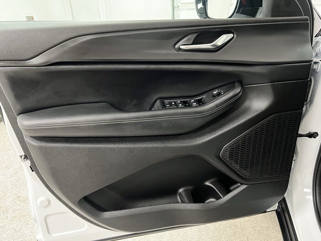 2024 Jeep Grand Cherokee Altitude Highlands Ranch CO