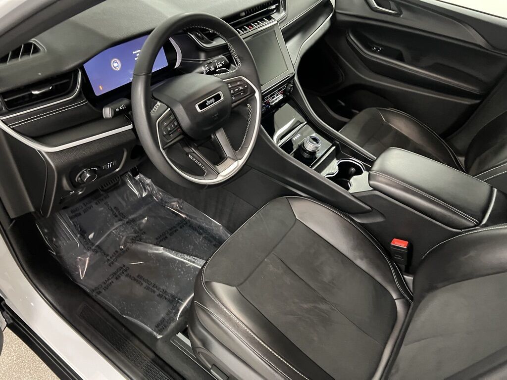 2024 Jeep Grand Cherokee Altitude Highlands Ranch CO