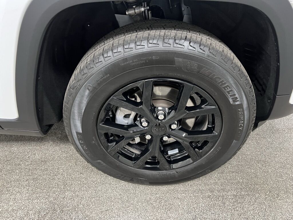 2024 Jeep Grand Cherokee Altitude Highlands Ranch CO