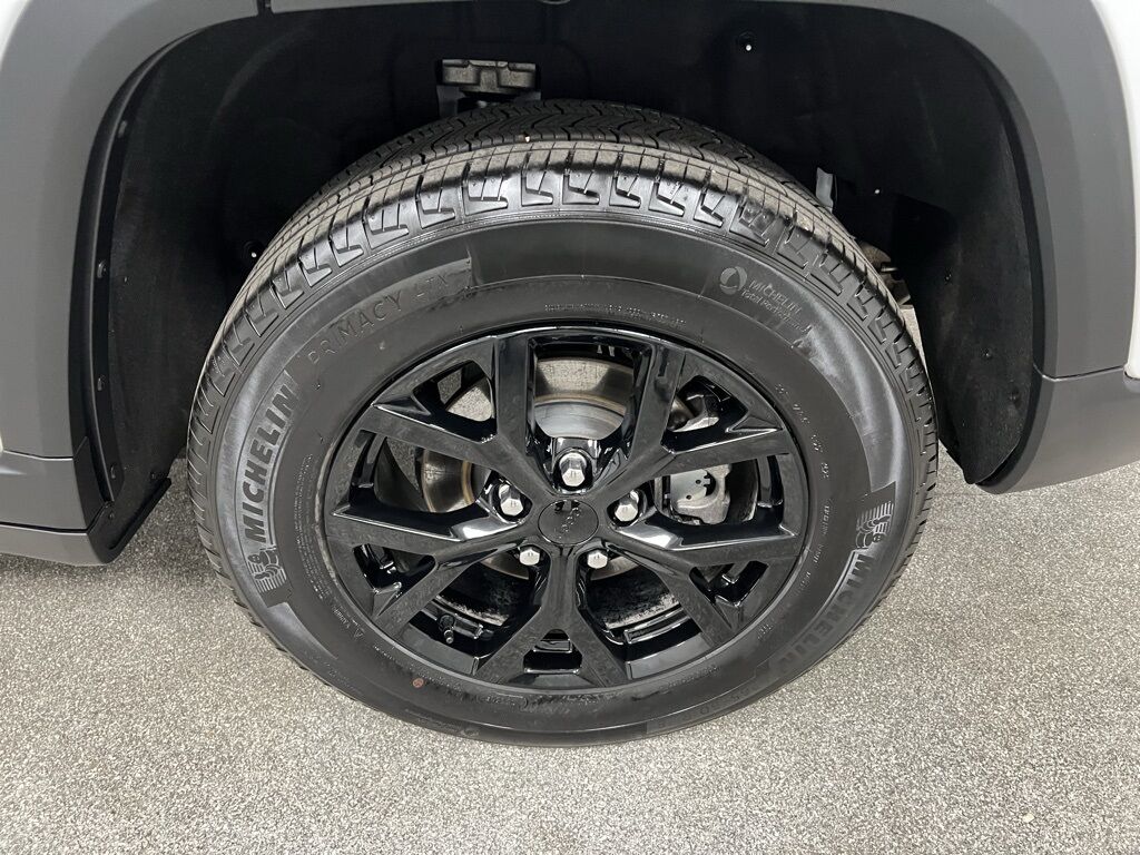 2024 Jeep Grand Cherokee Altitude Highlands Ranch CO