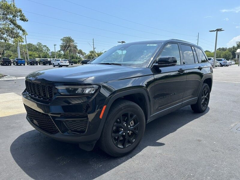 2024 Jeep Grand Cherokee Altitude