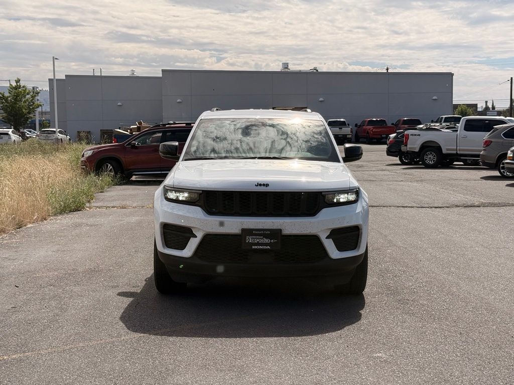 2024 Jeep Grand Cherokee Altitude Klamath Falls OR