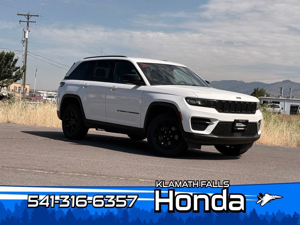 2024 Jeep Grand Cherokee Altitude