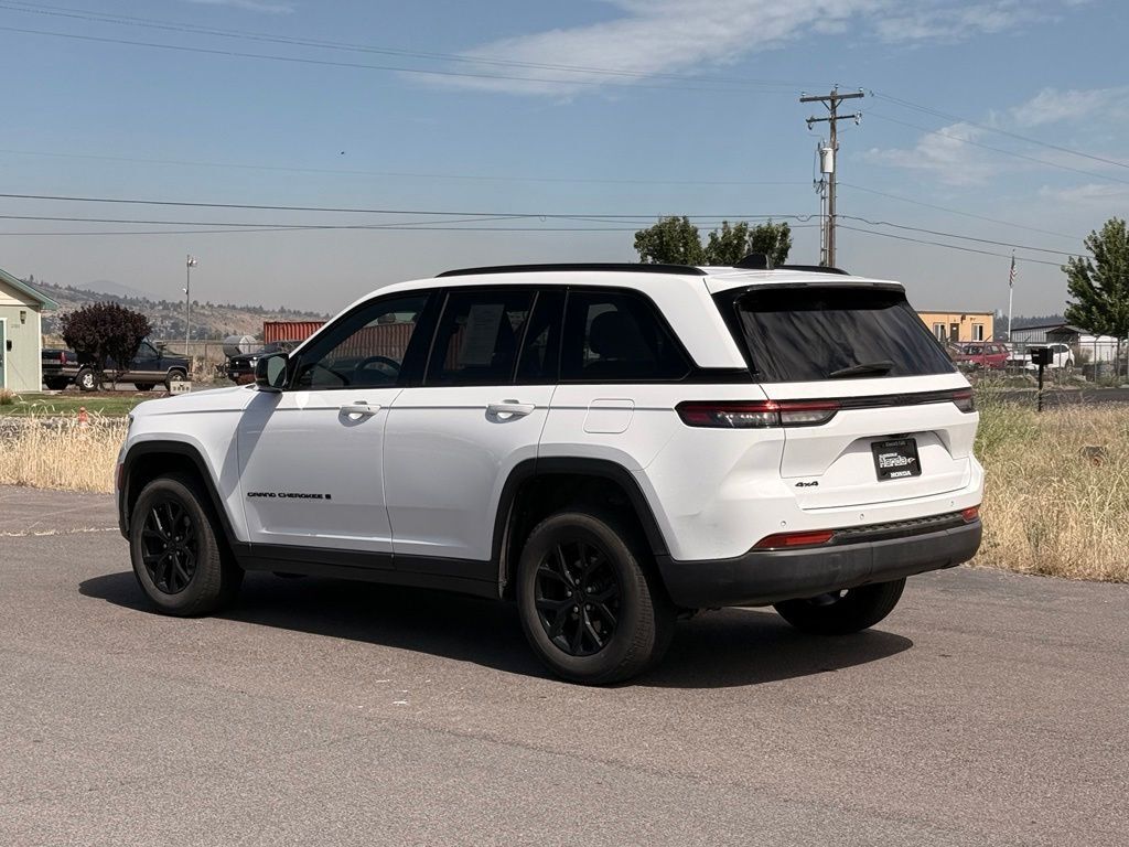 2024 Jeep Grand Cherokee Altitude Klamath Falls OR