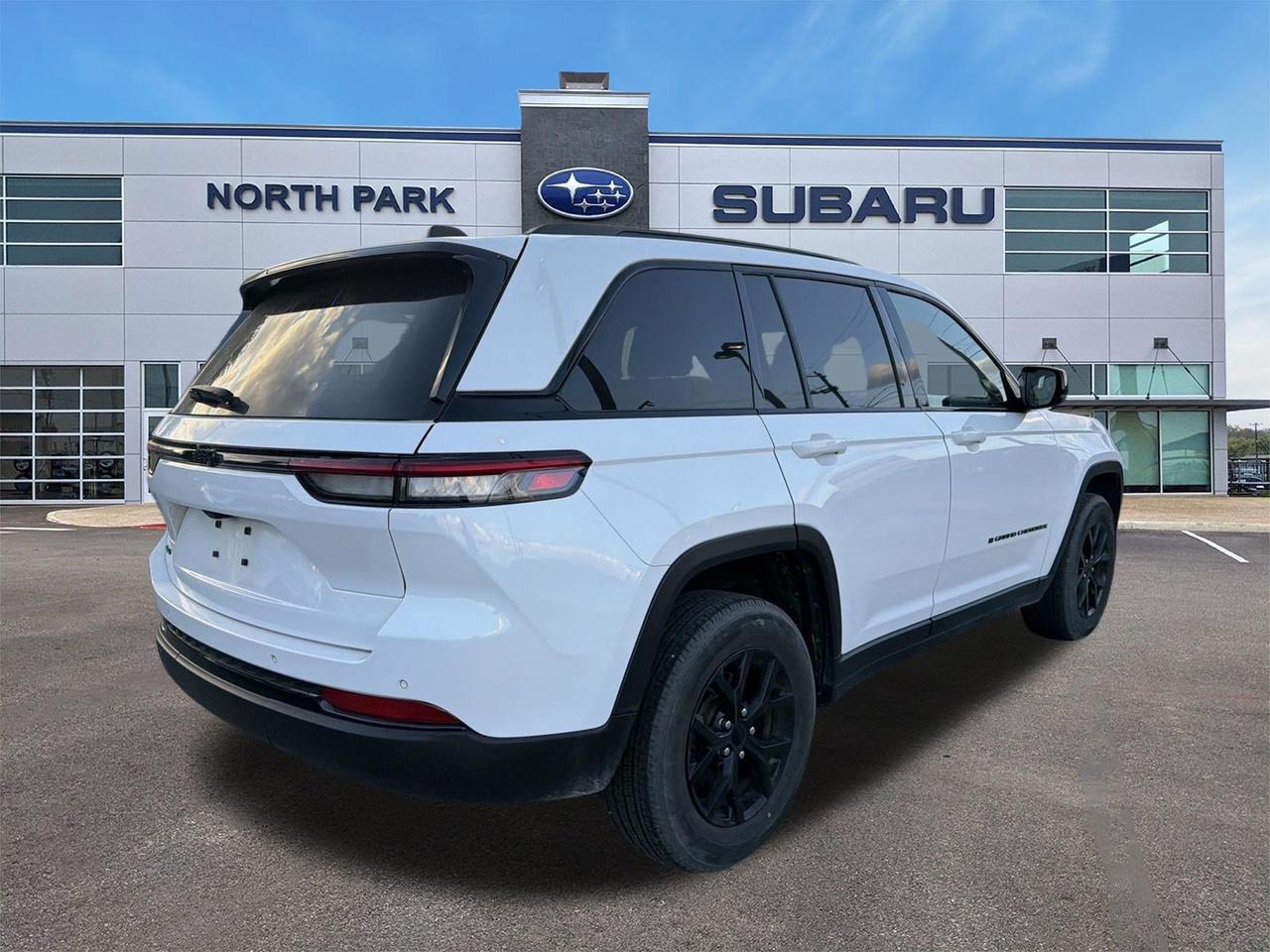 2024 Jeep Grand Cherokee Altitude