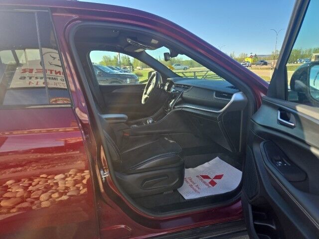2024 Jeep Grand Cherokee Altitude Whitecourt AB