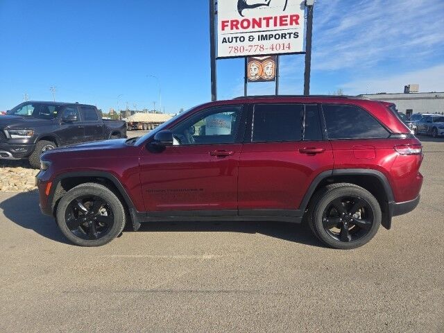 2024 Jeep Grand Cherokee Altitude Whitecourt AB