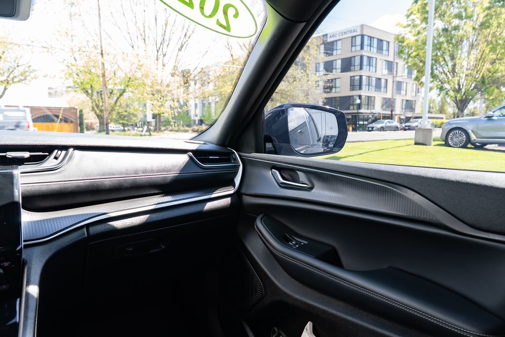 2024 Jeep Grand Cherokee Altitude X Beaverton OR