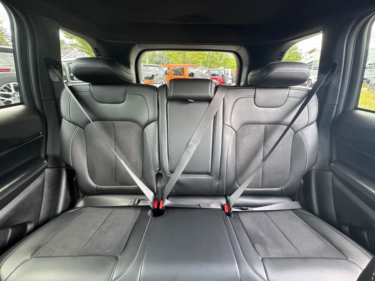 2024 Jeep Grand Cherokee Altitude Dartmouth MA