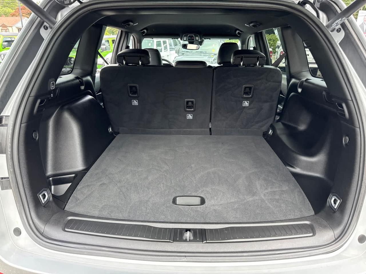 2024 Jeep Grand Cherokee Altitude Dartmouth MA