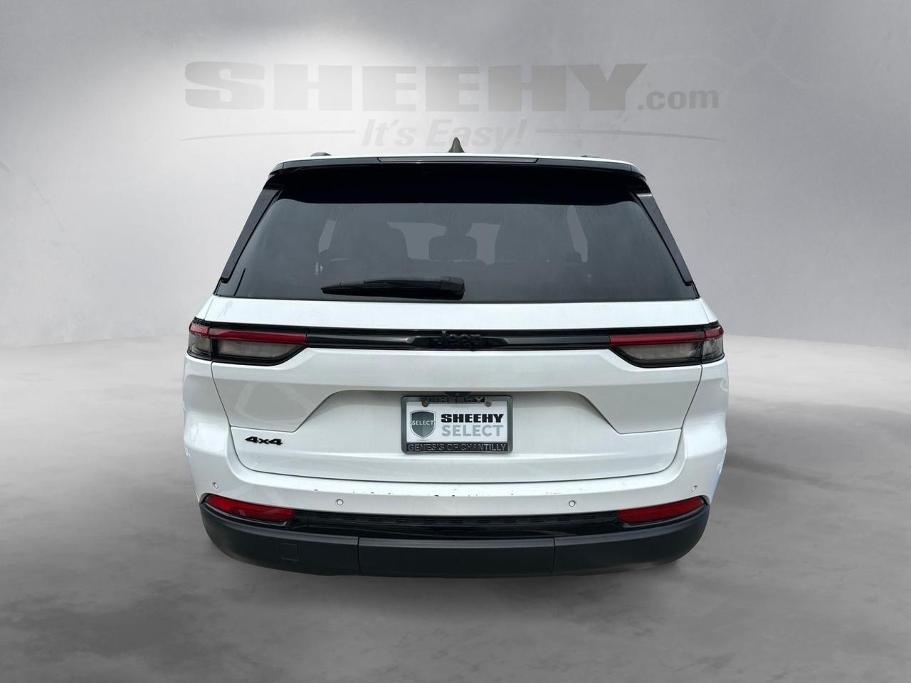 2024 Jeep Grand Cherokee Altitude Chantilly VA