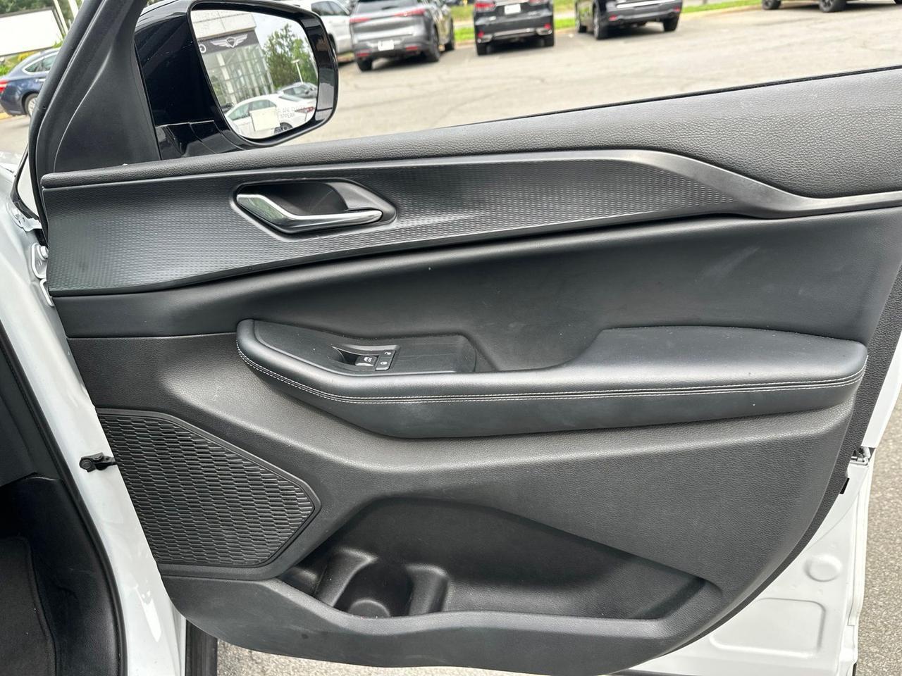 2024 Jeep Grand Cherokee Altitude Chantilly VA