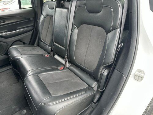 2024 Jeep Grand Cherokee Altitude Chantilly VA