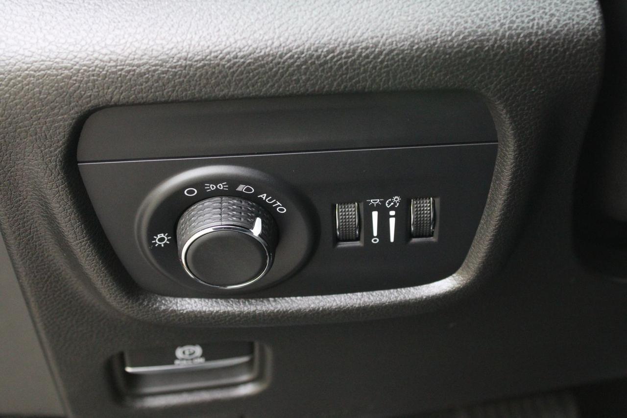 2024 Jeep Grand Cherokee Altitude Stafford VA