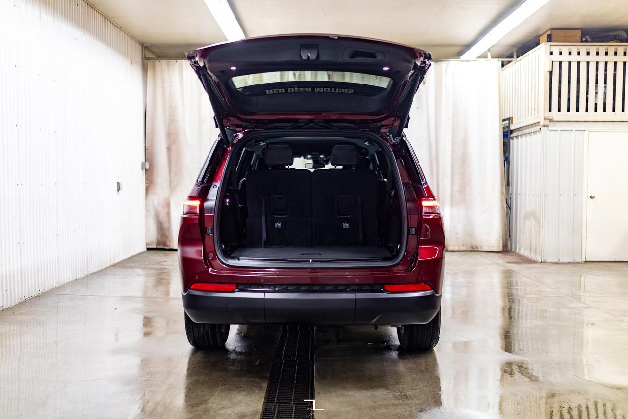 2024 Jeep Grand Cherokee L 4x4 Altitude Leather BCam PSeat Red Deer AB