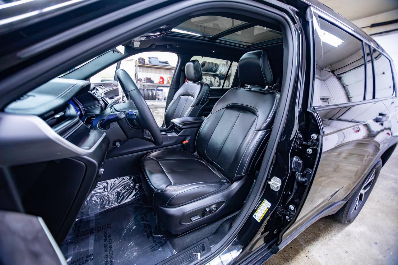 2024 Jeep Grand Cherokee L 4x4 Limited Leather Roof Nav BCam Red Deer AB