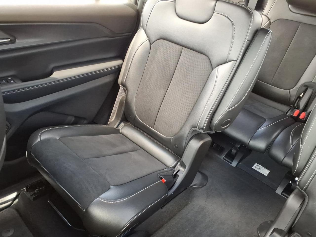 2024 Jeep Grand Cherokee L Altitude Brownsville TX