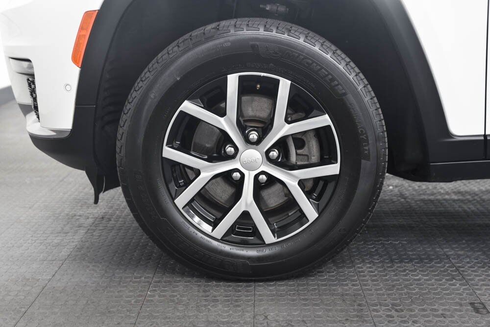 2024 Jeep Grand Cherokee L Altitude Akron OH