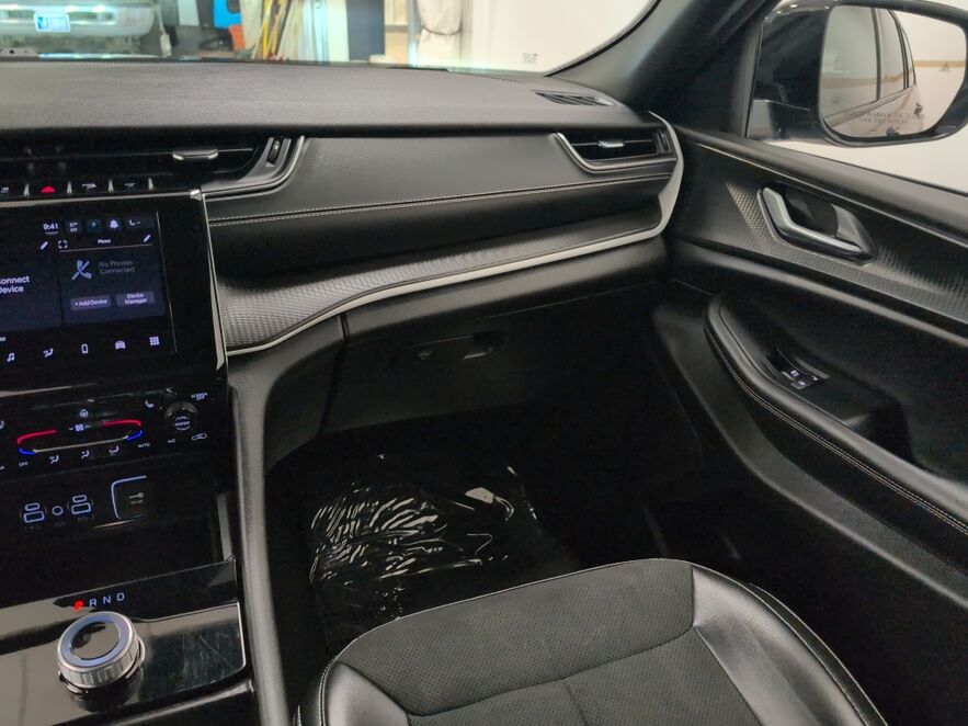 2024 Jeep Grand Cherokee L Altitude Bozeman MT