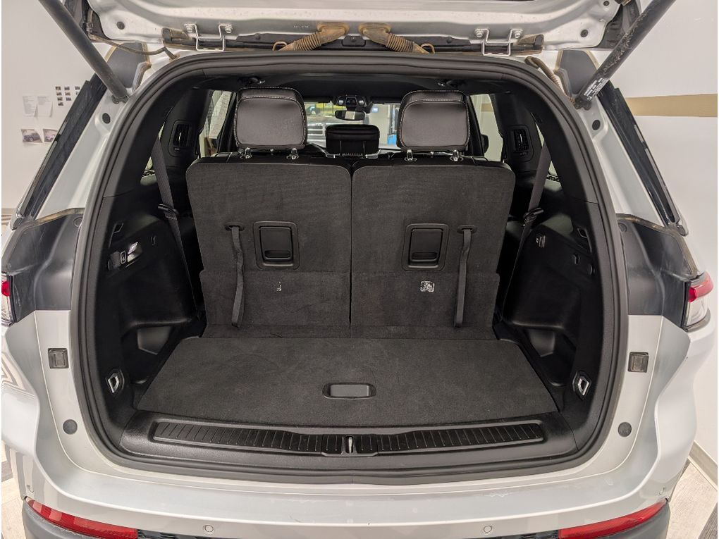 2024 Jeep Grand Cherokee L Altitude Bozeman MT