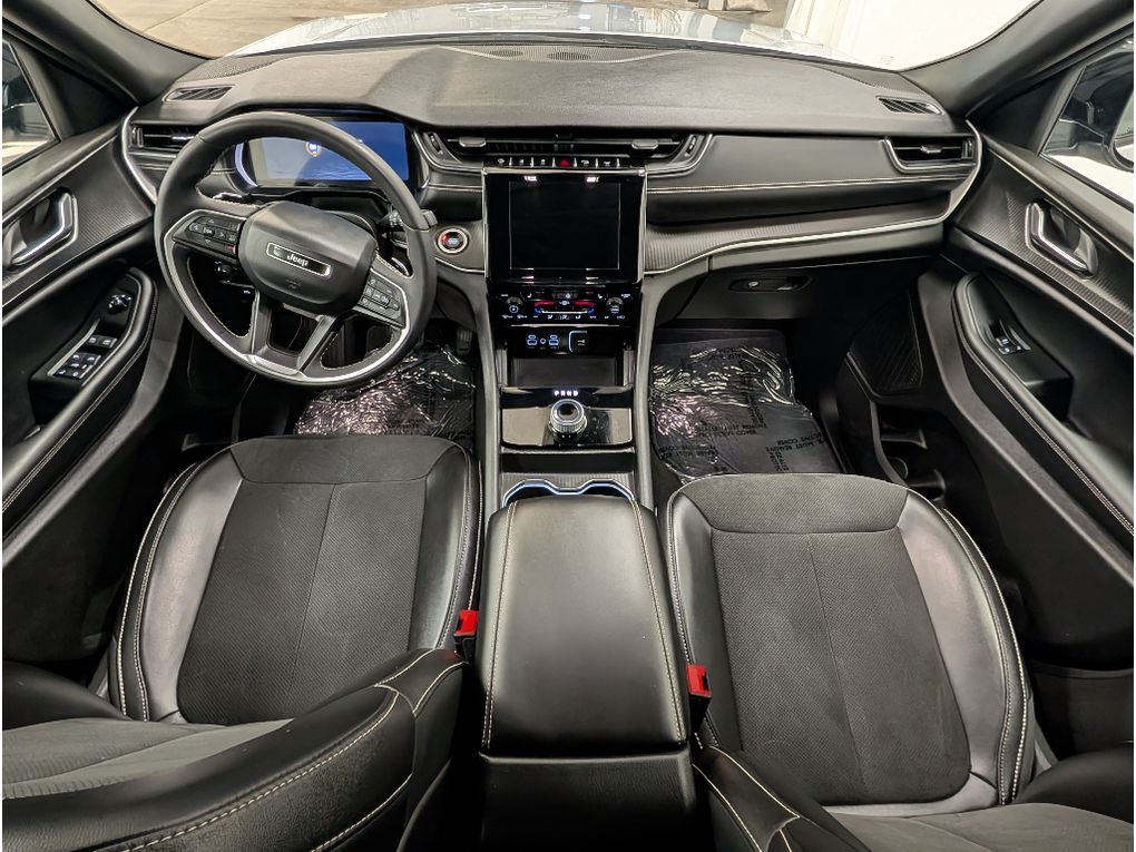 2024 Jeep Grand Cherokee L Altitude Bozeman MT