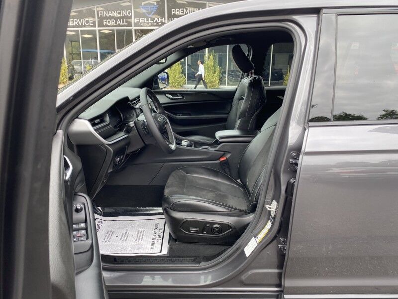 2024 Jeep Grand Cherokee L Altitude Springfield PA