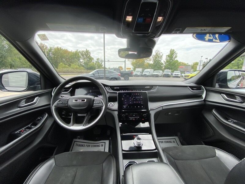 2024 Jeep Grand Cherokee L Altitude Springfield PA