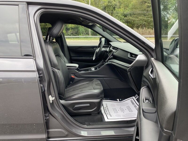 2024 Jeep Grand Cherokee L Altitude Springfield PA