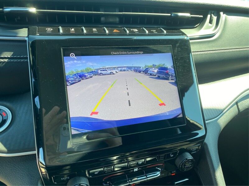 2024 Jeep Grand Cherokee L Altitude Springfield PA