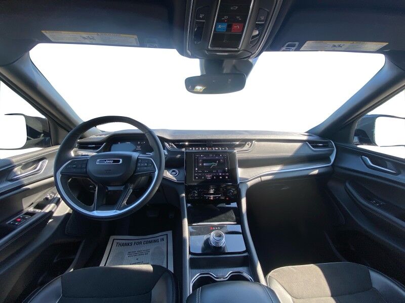 2024 Jeep Grand Cherokee L Altitude Springfield PA