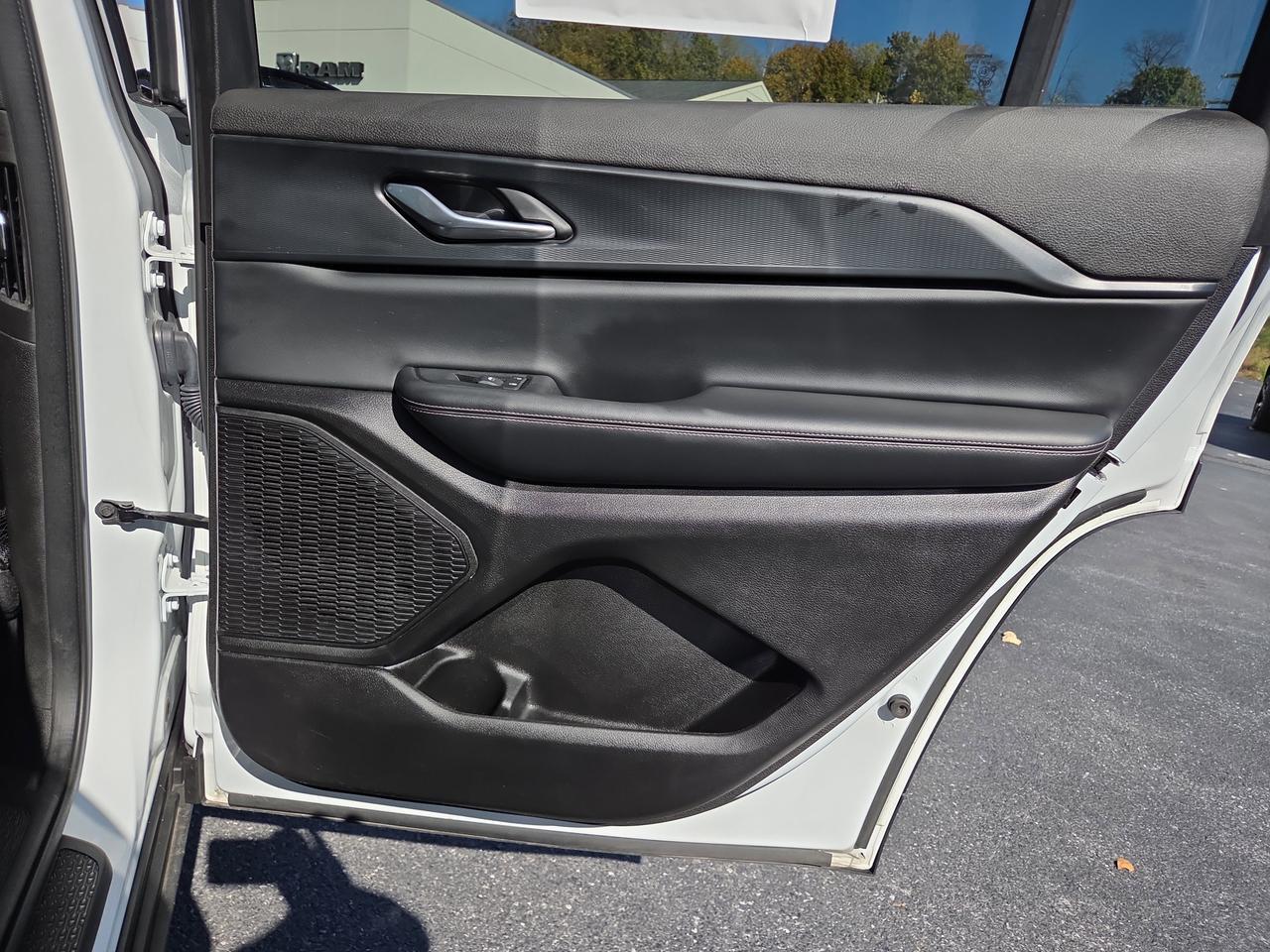 2024 Jeep Grand Cherokee L Altitude Hamburg PA