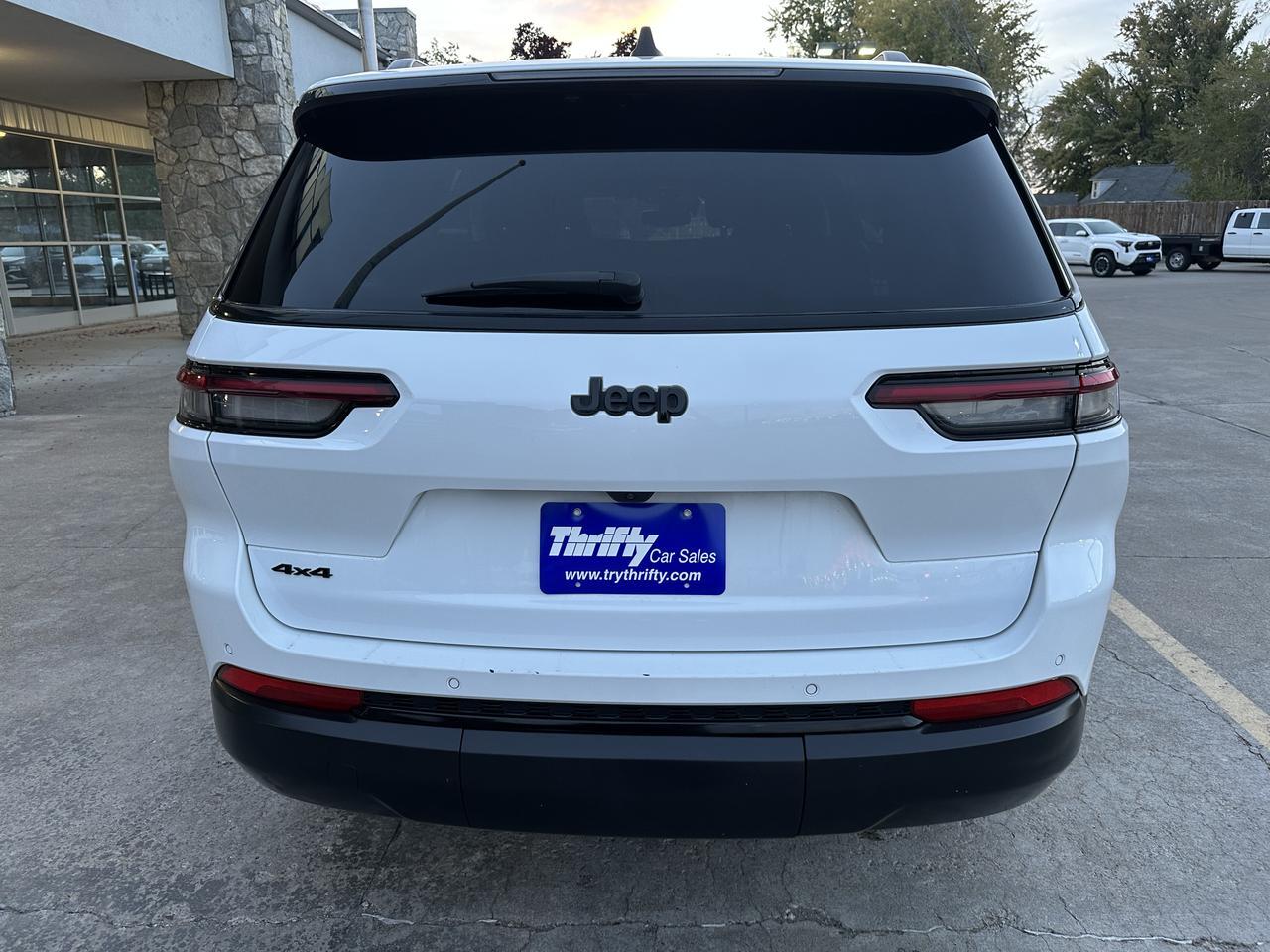 2024 Jeep Grand Cherokee L Altitude Mountain Home ID