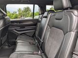 2024 Jeep Grand Cherokee L Altitude Oshkosh WI
