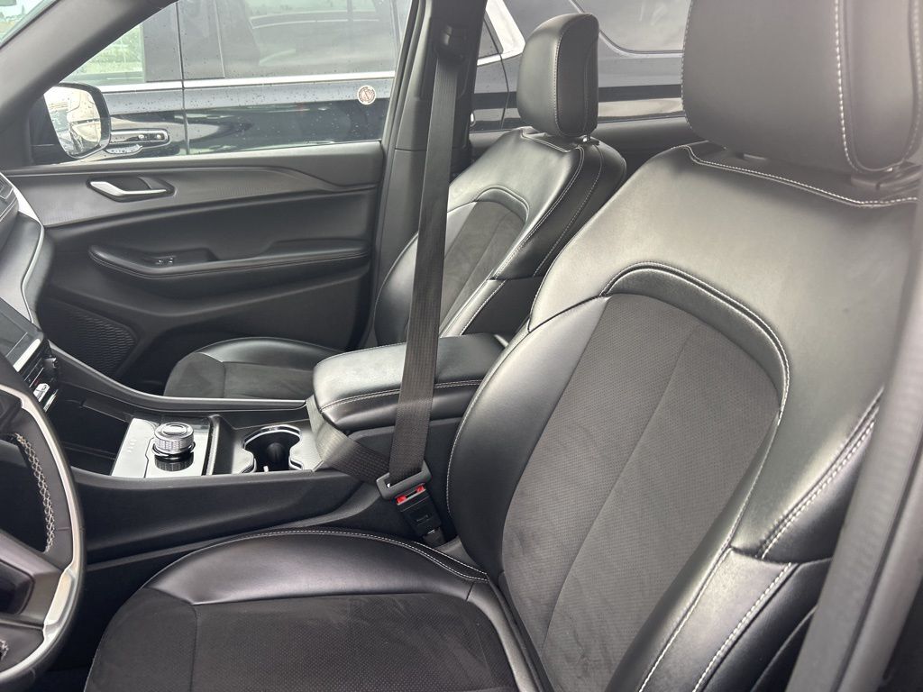 2024 Jeep Grand Cherokee L Altitude Portland OR