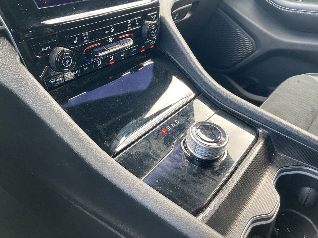 2024 Jeep Grand Cherokee L Altitude San Antonio TX