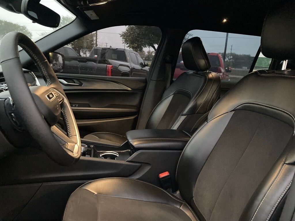 2024 Jeep Grand Cherokee L Altitude San Antonio TX