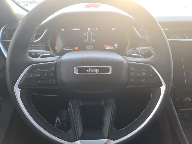 2024 Jeep Grand Cherokee L Altitude West Burlington IA