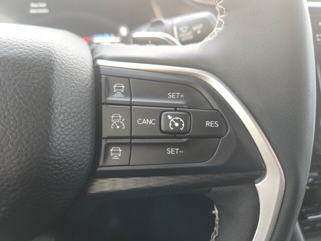 2024 Jeep Grand Cherokee L Altitude West Burlington IA