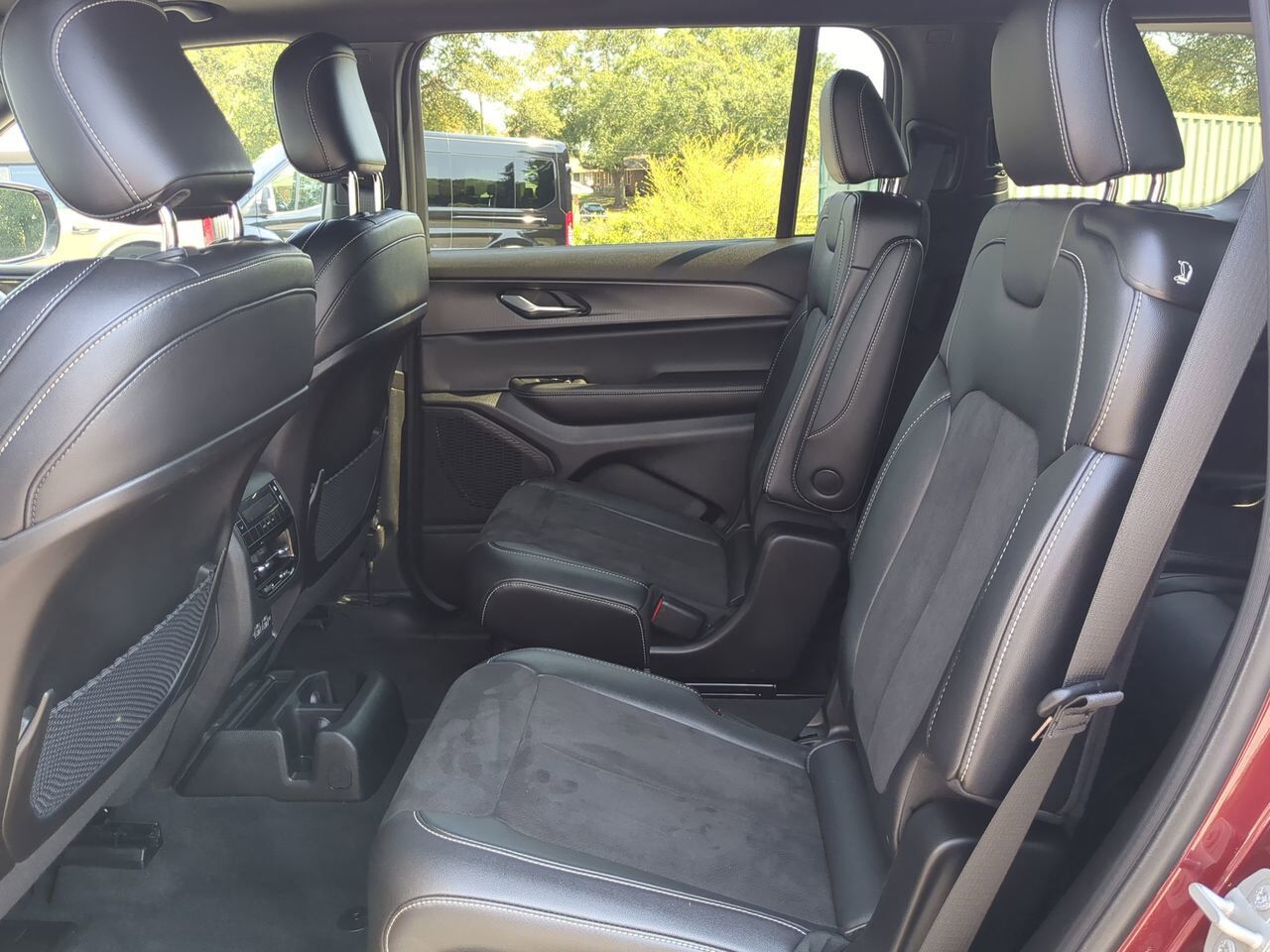 2024 Jeep Grand Cherokee L Altitude X Winder GA