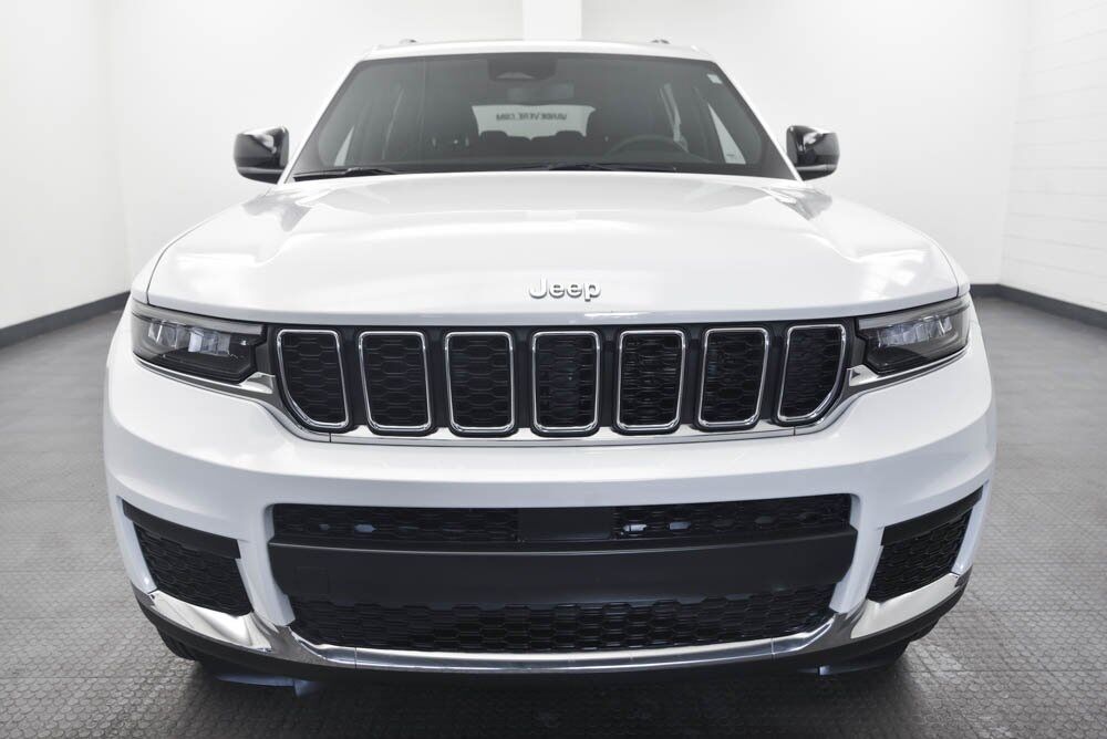 2024 Jeep Grand Cherokee L Laredo AKRON OH
