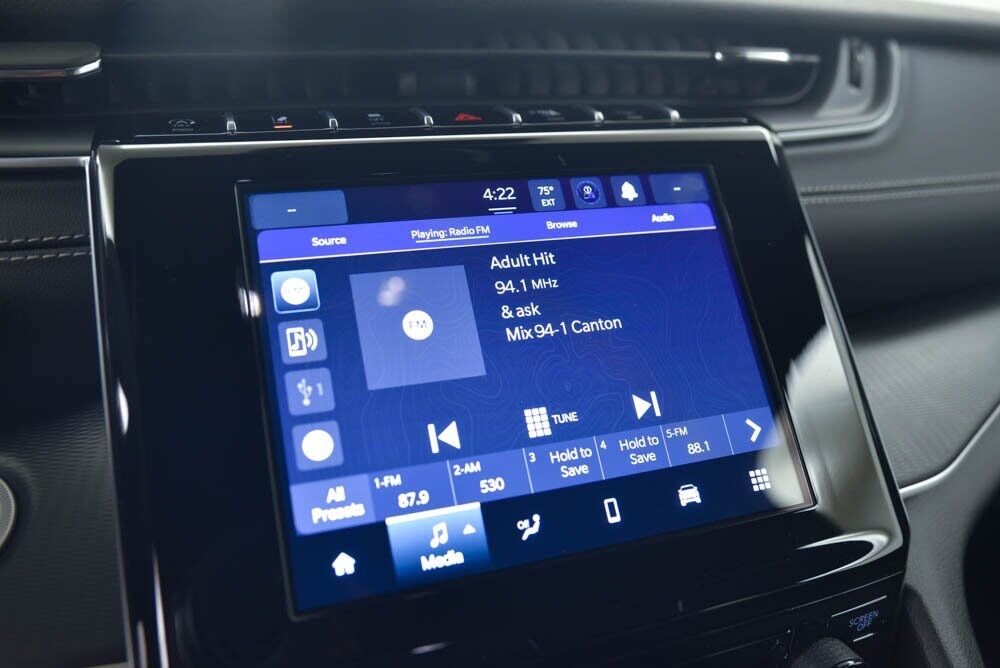 2024 Jeep Grand Cherokee L Laredo AKRON OH