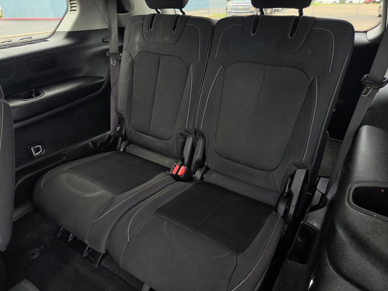 2024 Jeep Grand Cherokee L Laredo Beeville TX