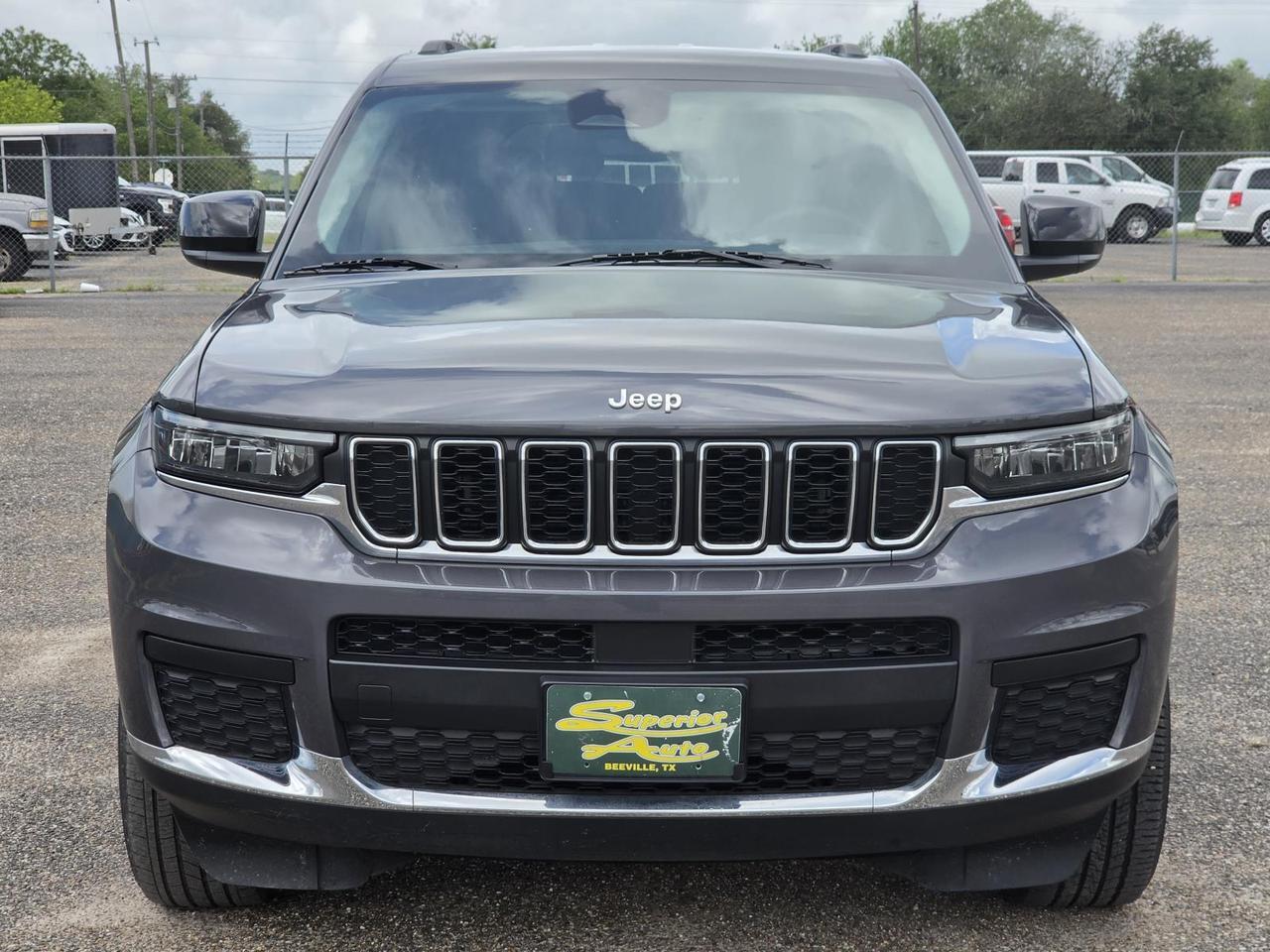 2024 Jeep Grand Cherokee L Laredo Beeville TX