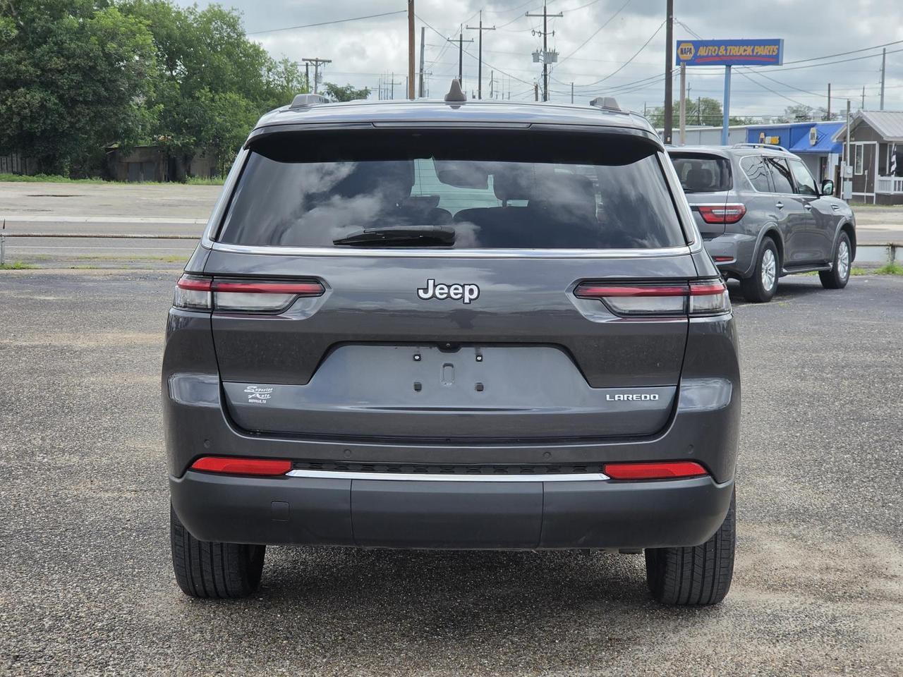 2024 Jeep Grand Cherokee L Laredo Beeville TX