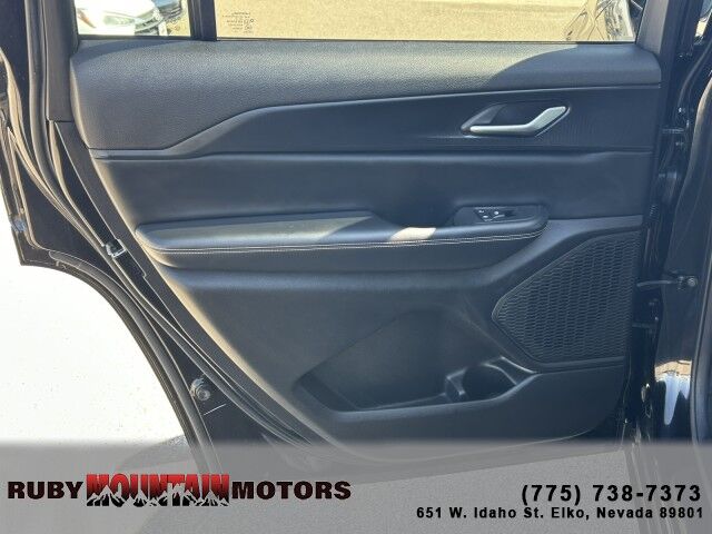 2024 Jeep Grand Cherokee L Laredo Elko NV
