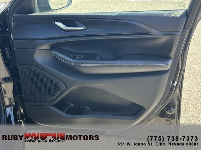 2024 Jeep Grand Cherokee L Laredo Elko NV