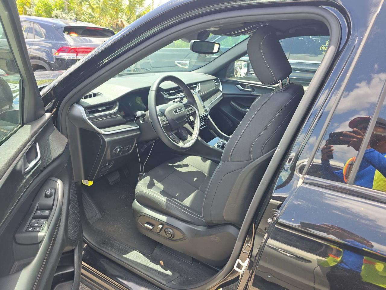 2024 Jeep Grand Cherokee L Laredo Stafford VA