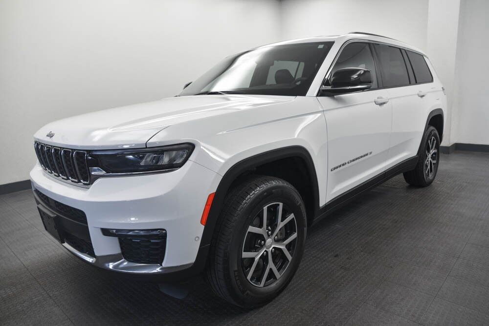 2024 Jeep Grand Cherokee L Limited AKRON OH